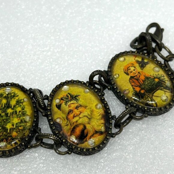 Avon Victorian Christmas Scenes Bracelet Antique Brass Tone Signed - Picture 5 of 12